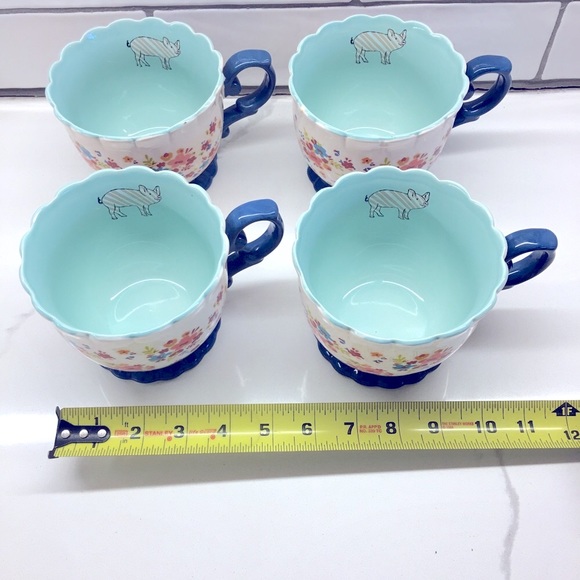 💯SOLD💯Urban market vintage style coffee or soup mugs. Four piece set - Picture 5 of 9